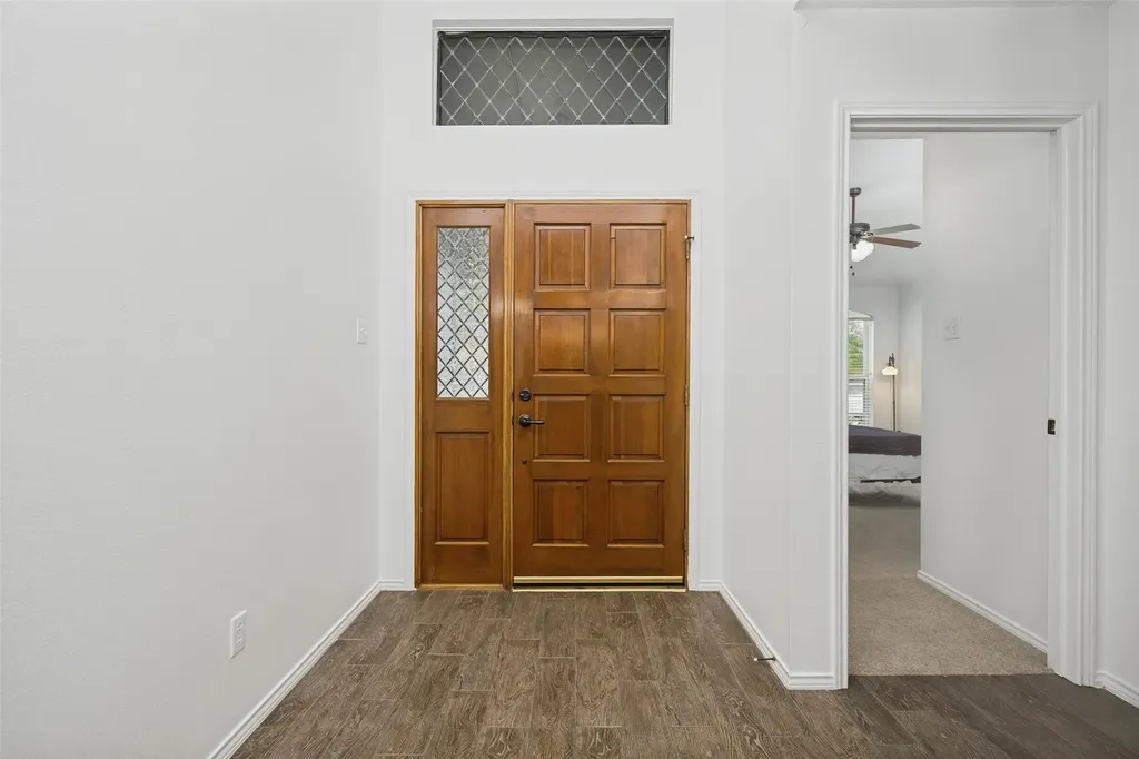 1686 Crosshaven Drive Lewisville TX 75077