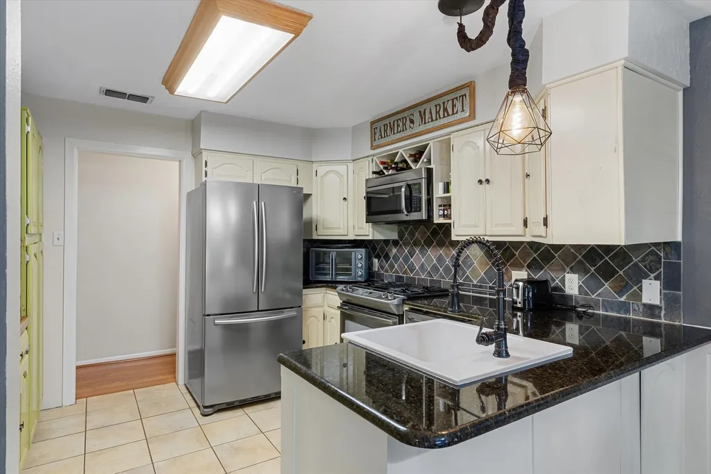 838 Vz County Road 4404 Ben Wheeler TX 75754