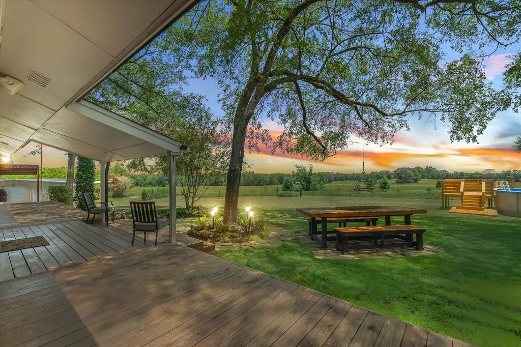 838 Vz County Road 4404 Ben Wheeler TX 75754
