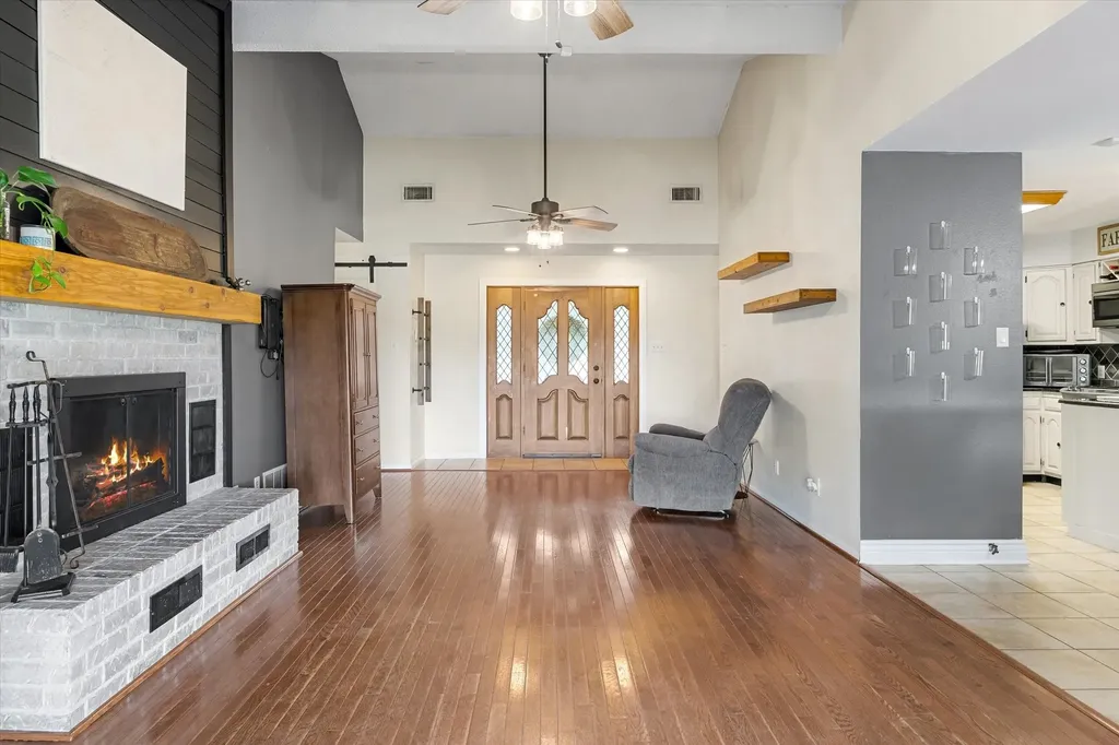 838 Vz County Road 4404 Ben Wheeler TX 75754