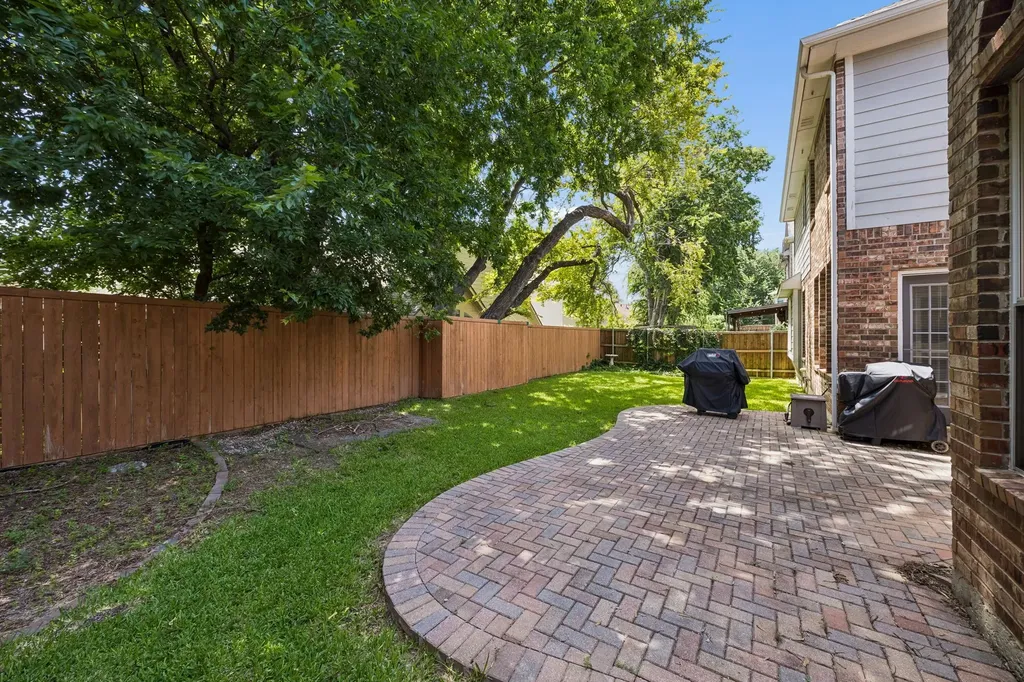 505 Blue Spring Drive Mckinney TX 75072