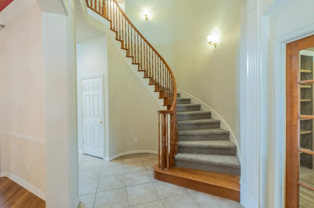 904 Ascension Drive Hurst TX 76053