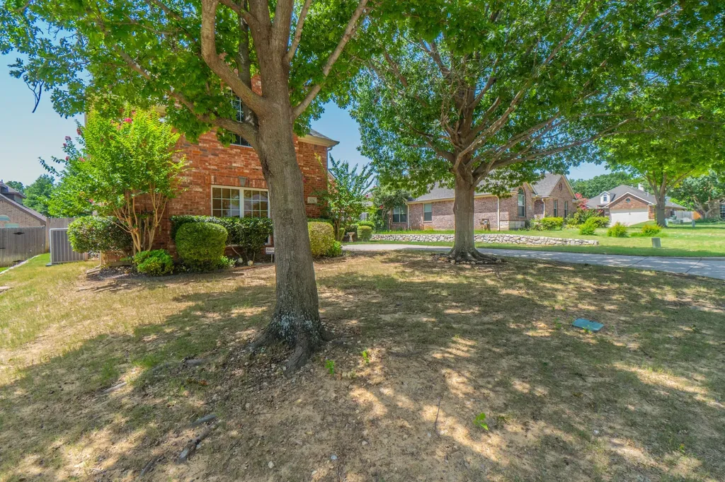 904 Ascension Drive Hurst TX 76053