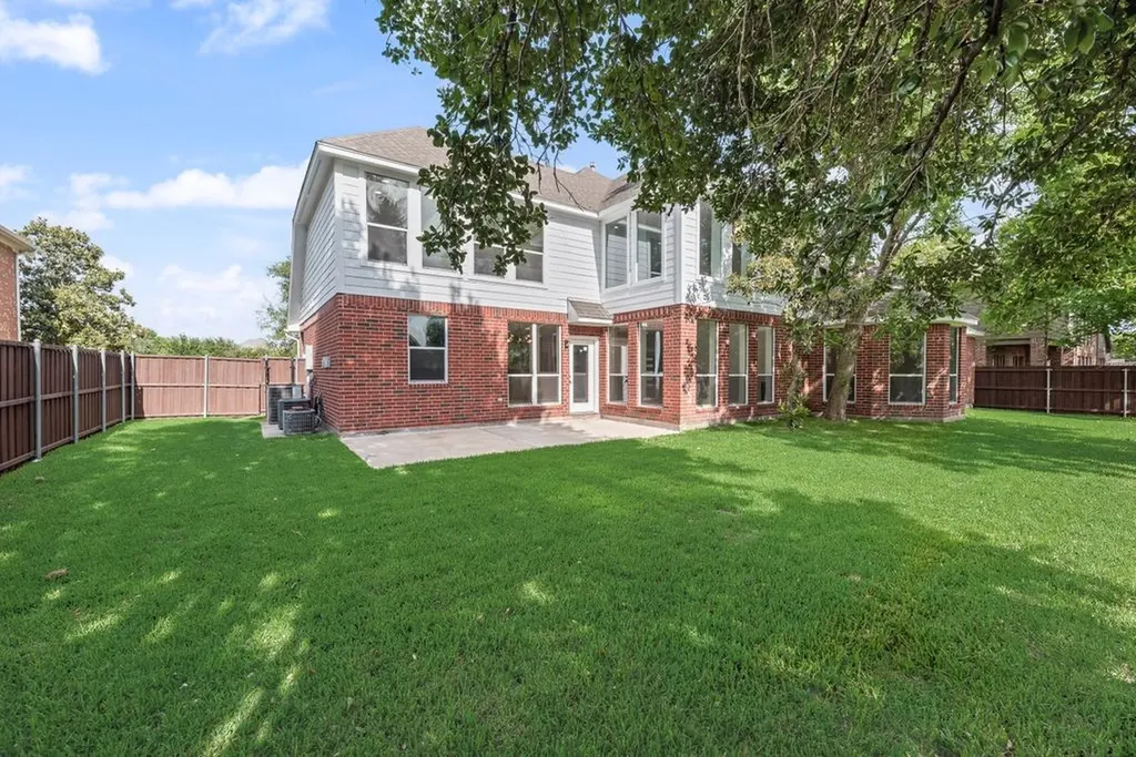 404 Parkside Court Murphy TX 75094