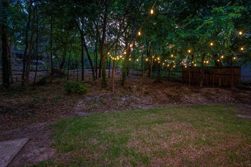 1233 Lady Lane Duncanville TX 75116