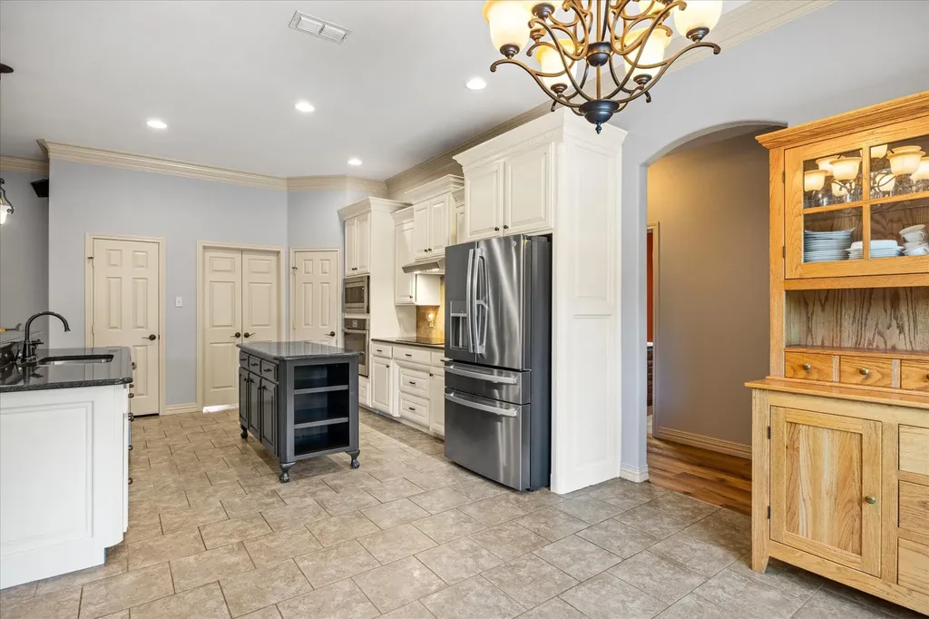 2211 Tanton Sound Court Granbury TX 76049