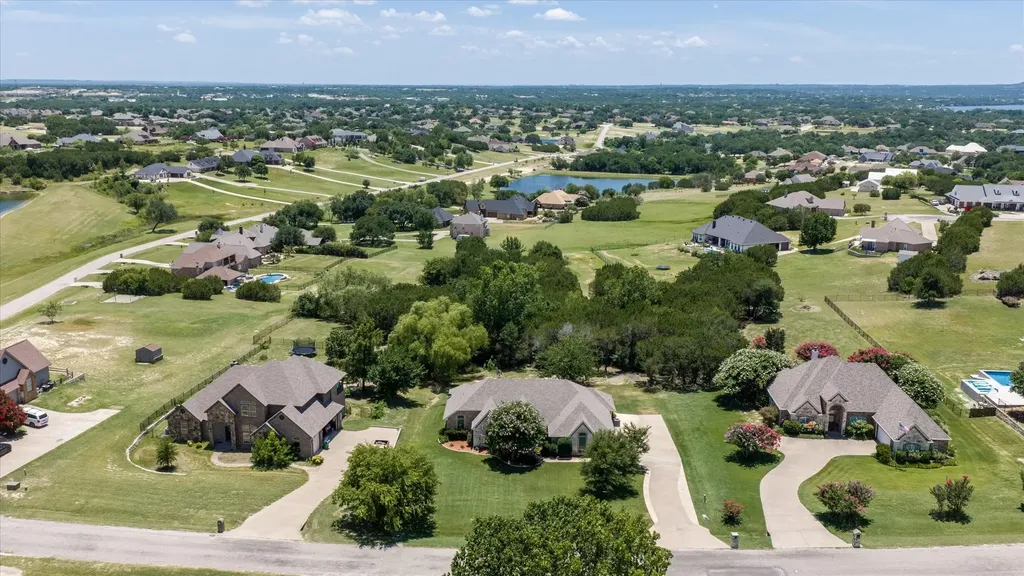 2211 Tanton Sound Court Granbury TX 76049