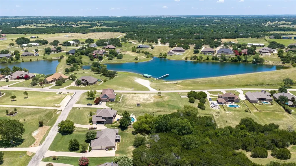 2211 Tanton Sound Court Granbury TX 76049