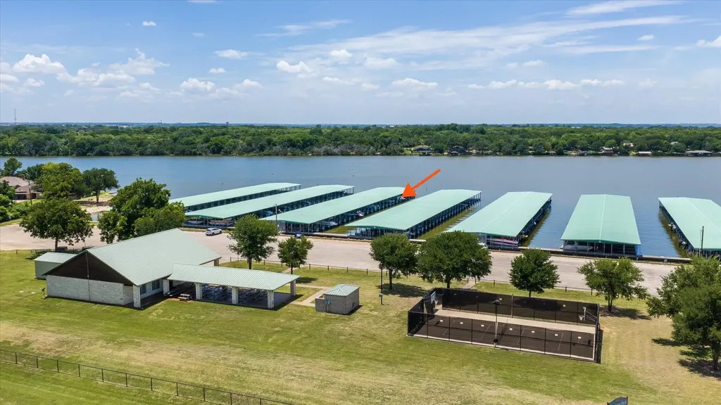 2211 Tanton Sound Court Granbury TX 76049
