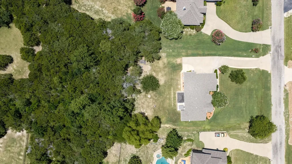 2211 Tanton Sound Court Granbury TX 76049