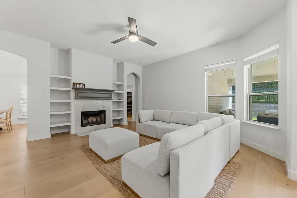 505 Inwood Street Benbrook TX 76126