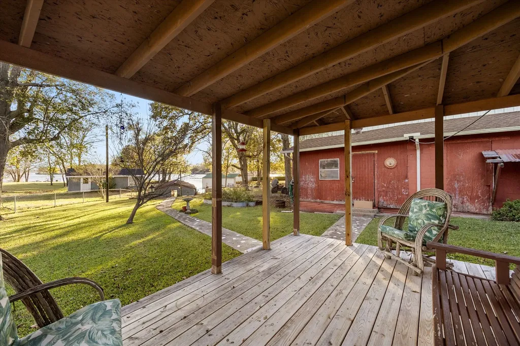 2097 County Road 3830 Quinlan TX 75474