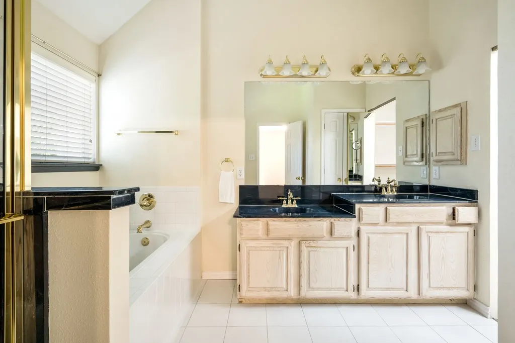 2024 Buffalo Bend Drive Lewisville TX 75067