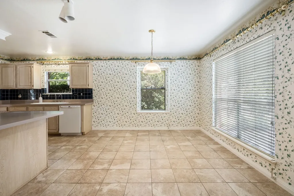 2024 Buffalo Bend Drive Lewisville TX 75067