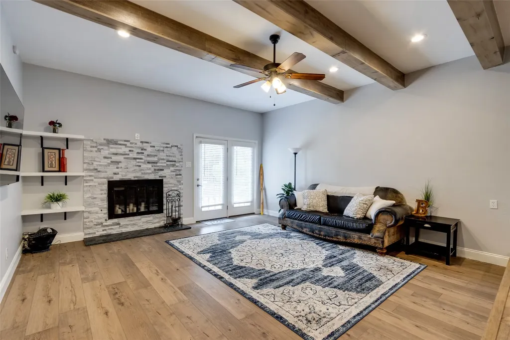 7064 Brooks Avenue Richland Hills TX 76118