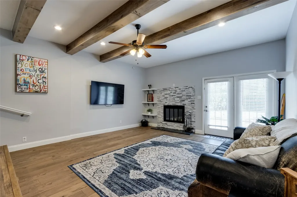 7064 Brooks Avenue Richland Hills TX 76118