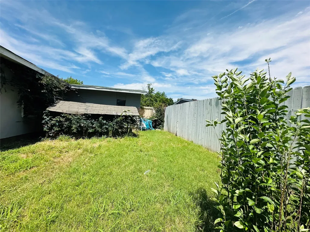 120 Woodbridge Way Mesquite TX 75149