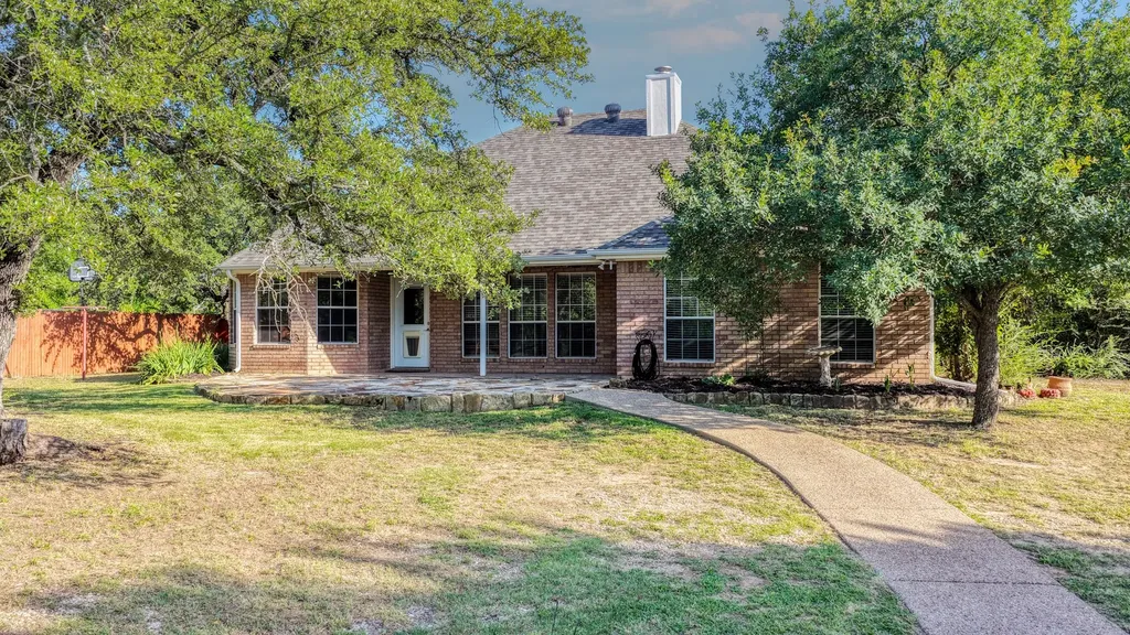 808 W Couts Street Weatherford TX 76086