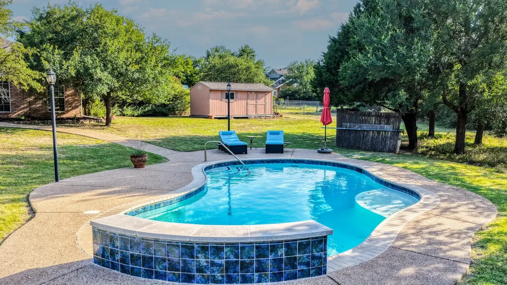 808 W Couts Street Weatherford TX 76086