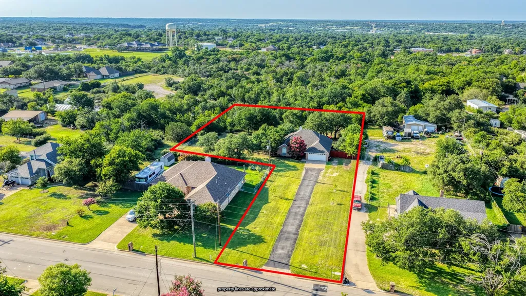 808 W Couts Street Weatherford TX 76086