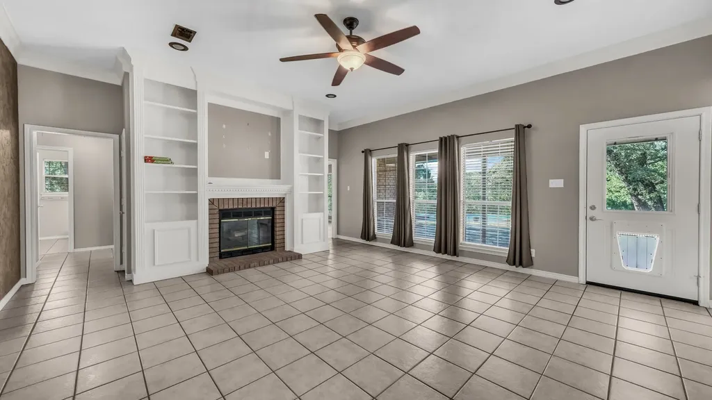 808 W Couts Street Weatherford TX 76086