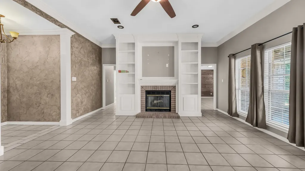 808 W Couts Street Weatherford TX 76086