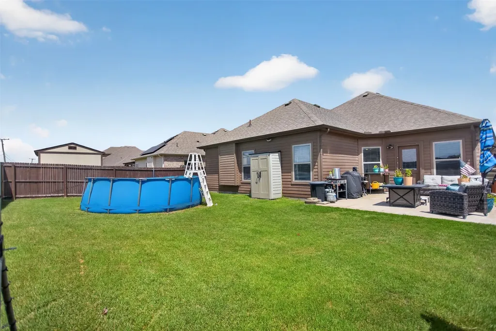 334 Pecos Drive Crandall TX 75114