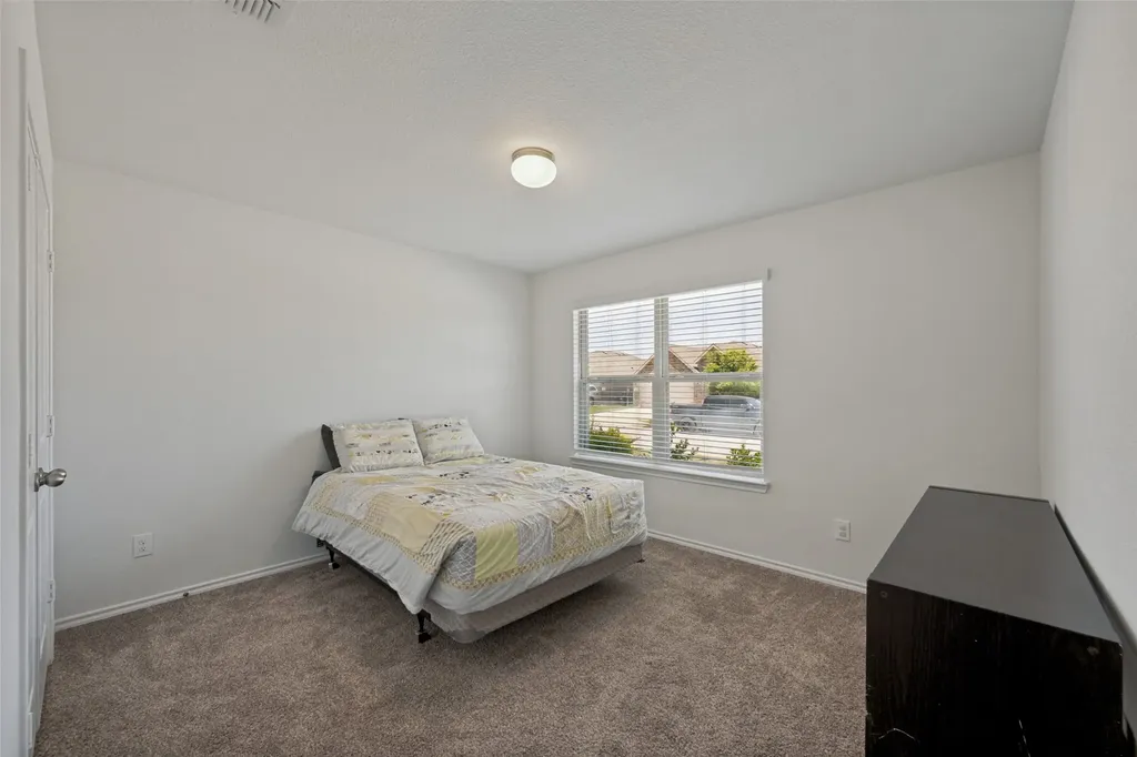 413 Edgewick Lane Fort Worth TX 76036