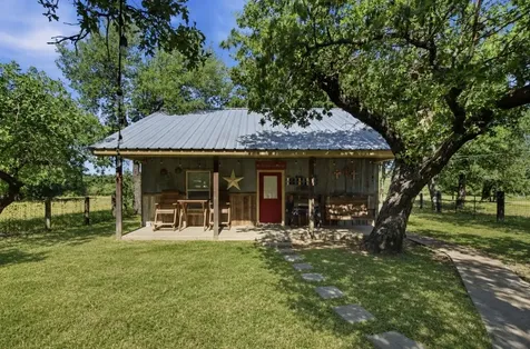 2110 Cr 362 Desdemona TX 76445