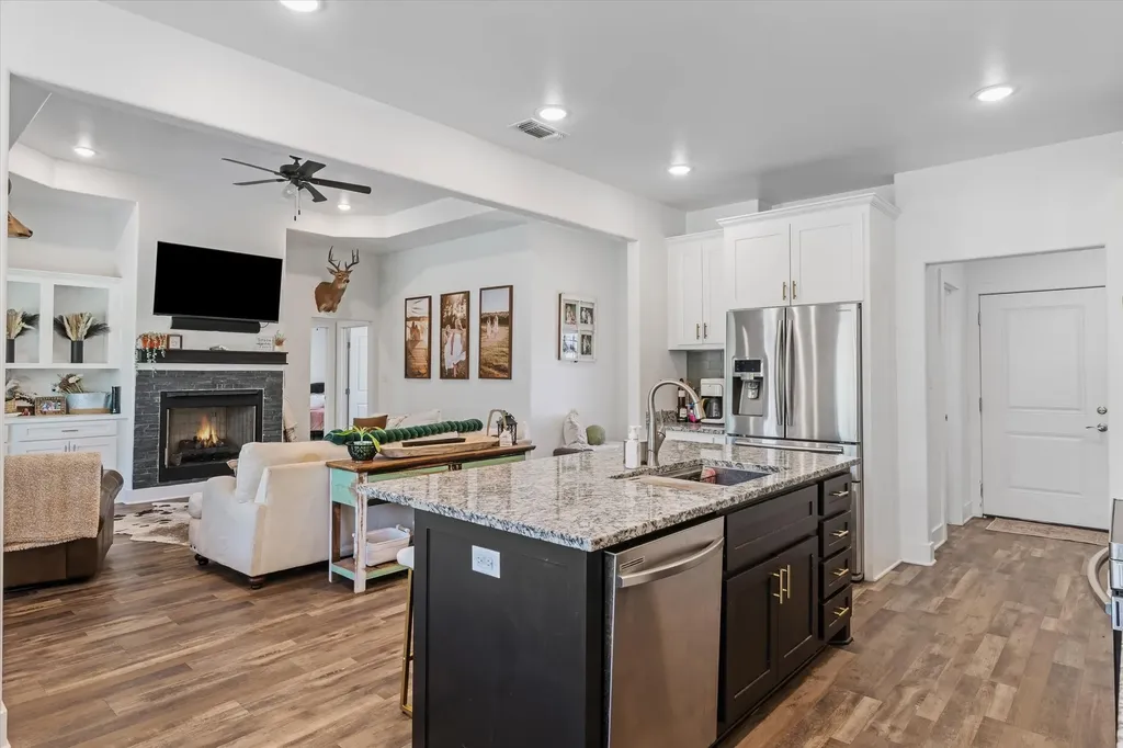 179 Private Road 8641 Canton TX 75103