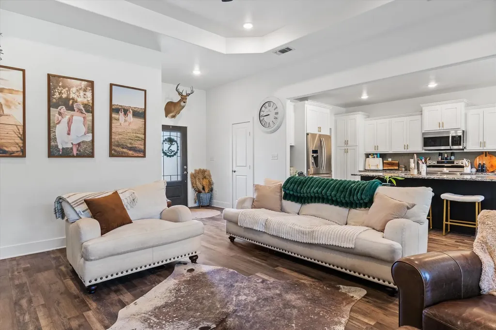 179 Private Road 8641 Canton TX 75103
