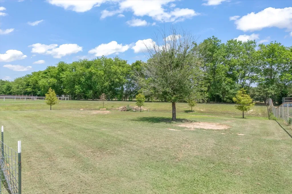 179 Private Road 8641 Canton TX 75103
