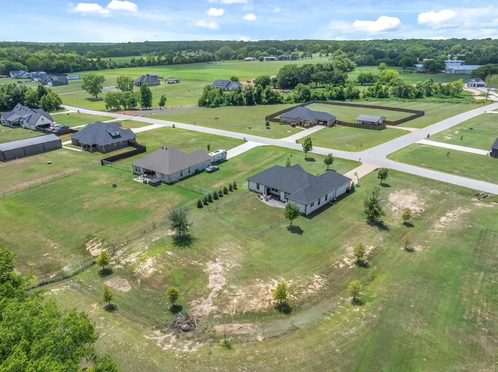179 Private Road 8641 Canton TX 75103