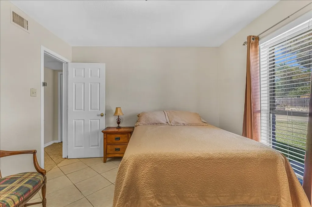 3423 Hickory Hill Drive Arlington TX 76014