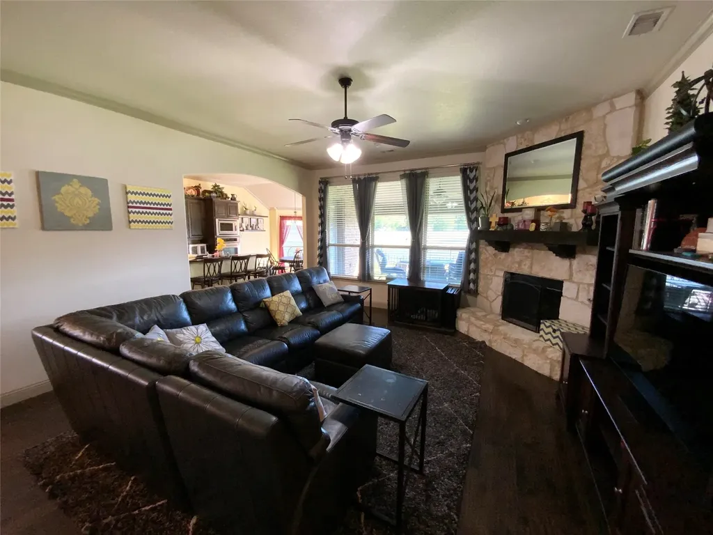 435 Bent Creek Cove Argyle TX 76226