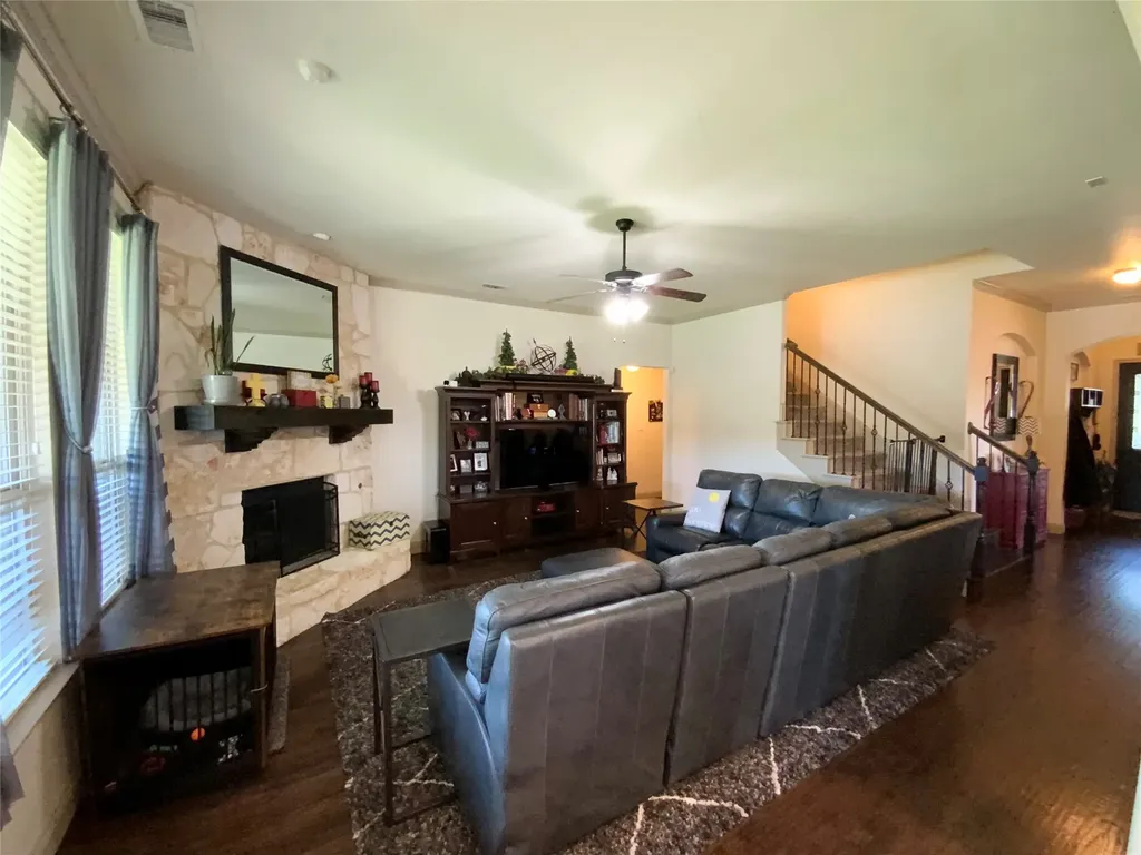435 Bent Creek Cove Argyle TX 76226