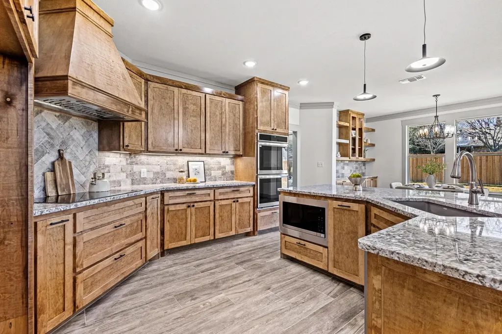 512 Bandera Drive Howe TX 75459