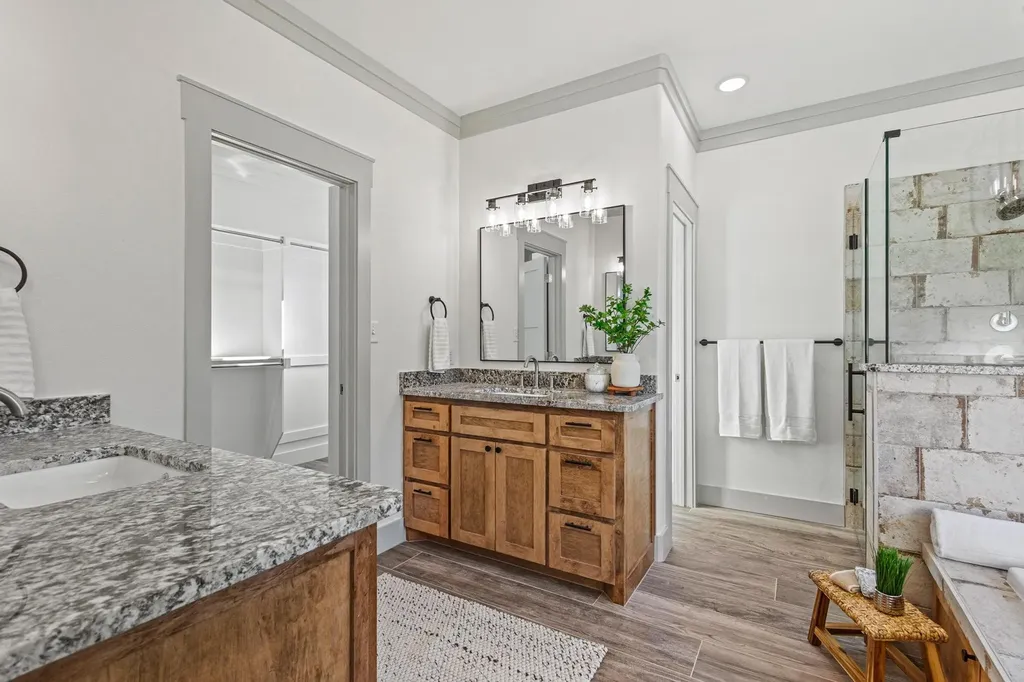 512 Bandera Drive Howe TX 75459