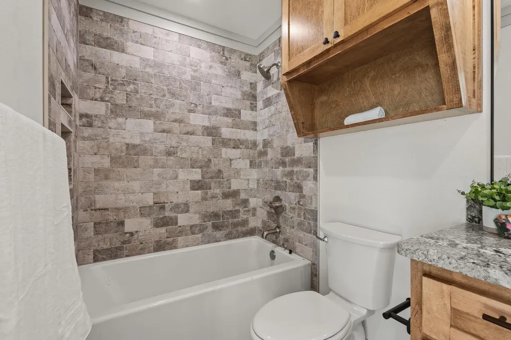 512 Bandera Drive Howe TX 75459