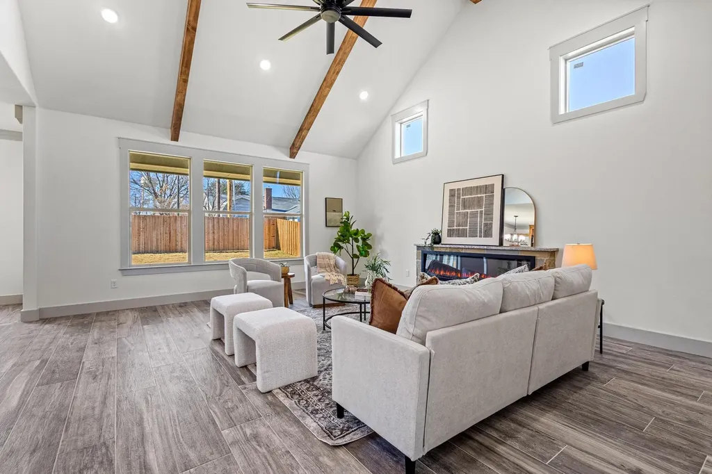 512 Bandera Drive Howe TX 75459