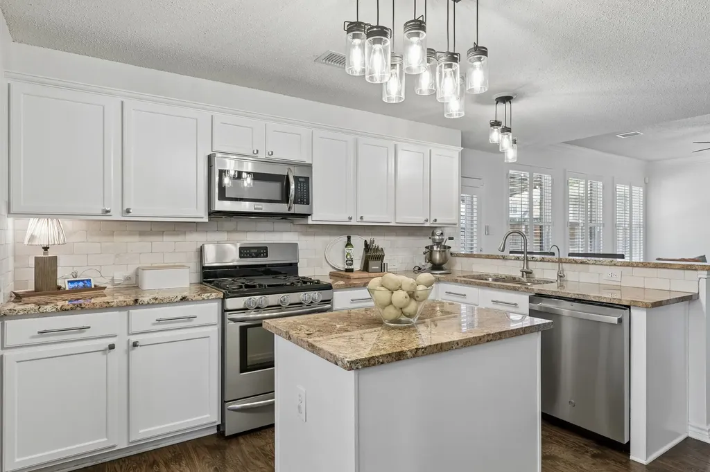 5121 Boxwood Lane Mckinney TX 75070