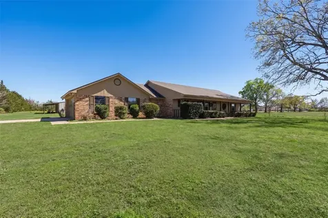 324 Fm 2789 Highway De Kalb TX 75559