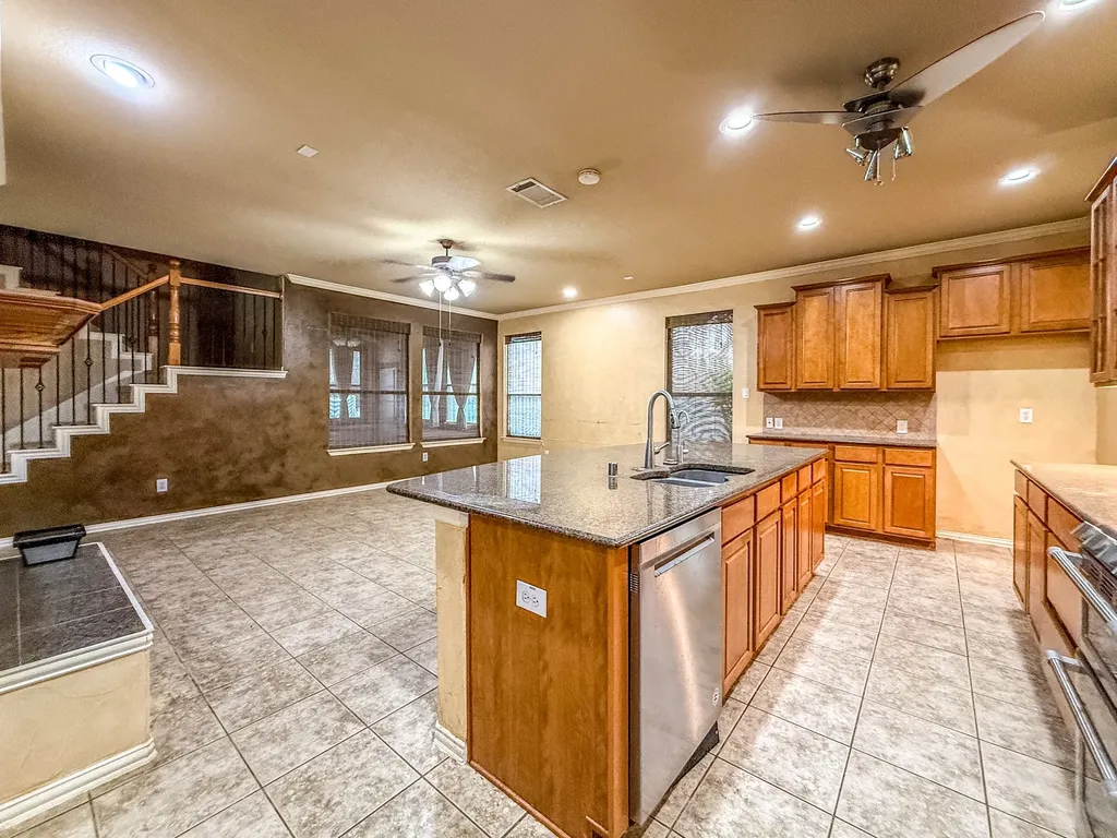 1528 Chestnut Drive Savannah TX 76227