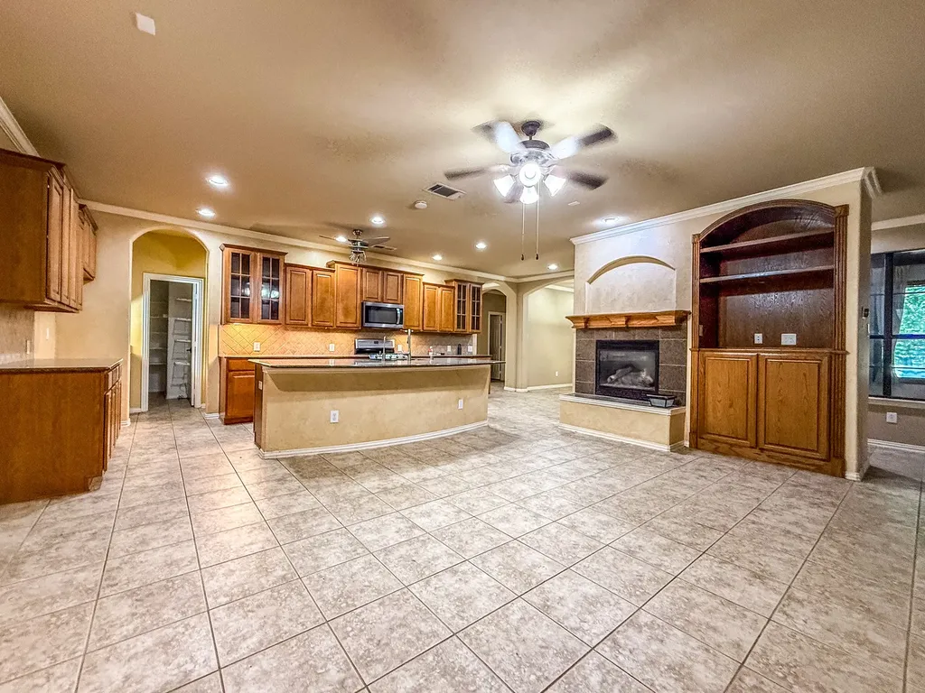 1528 Chestnut Drive Savannah TX 76227