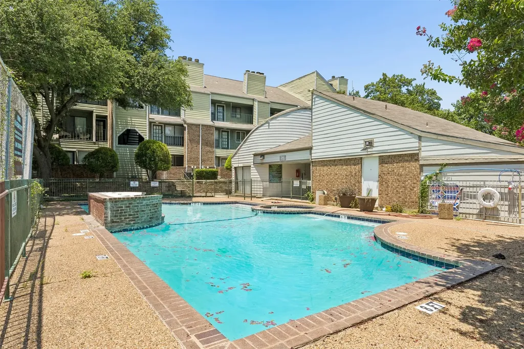6108 Abrams Road Dallas TX 75231