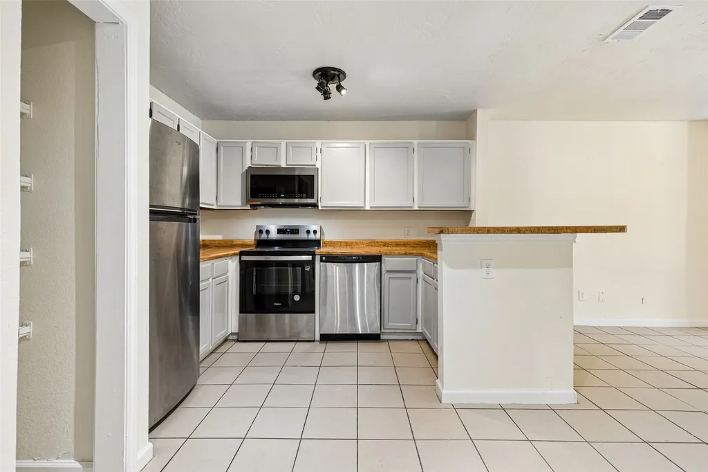 6108 Abrams Road Dallas TX 75231
