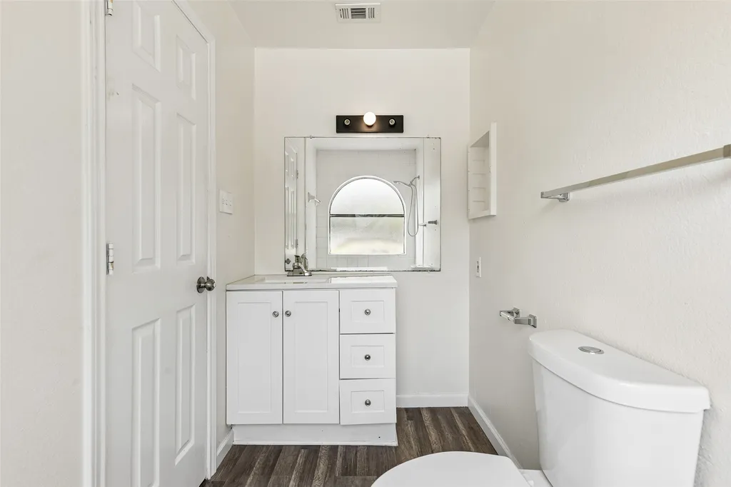 6108 Abrams Road Dallas TX 75231