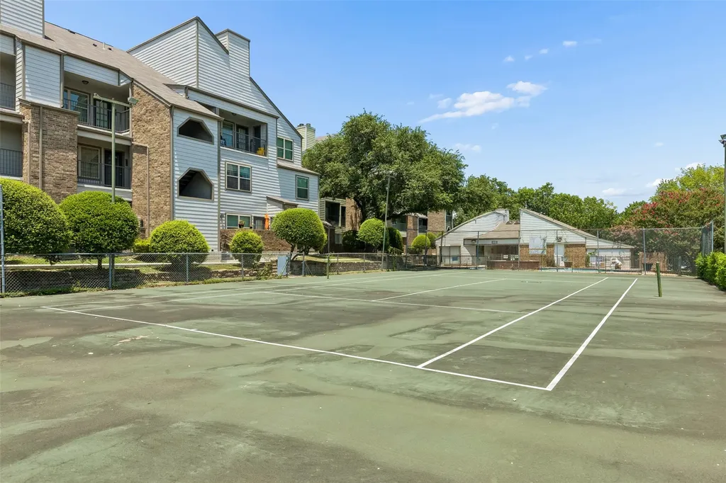 6108 Abrams Road Dallas TX 75231