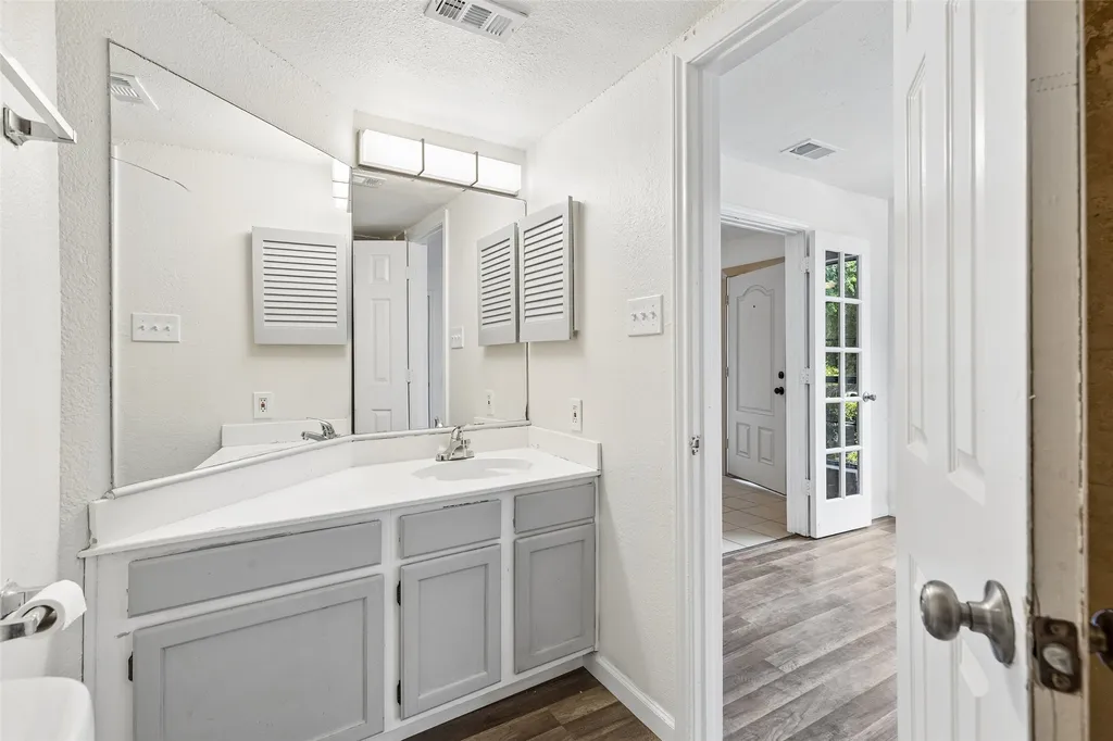 6108 Abrams Road Dallas TX 75231
