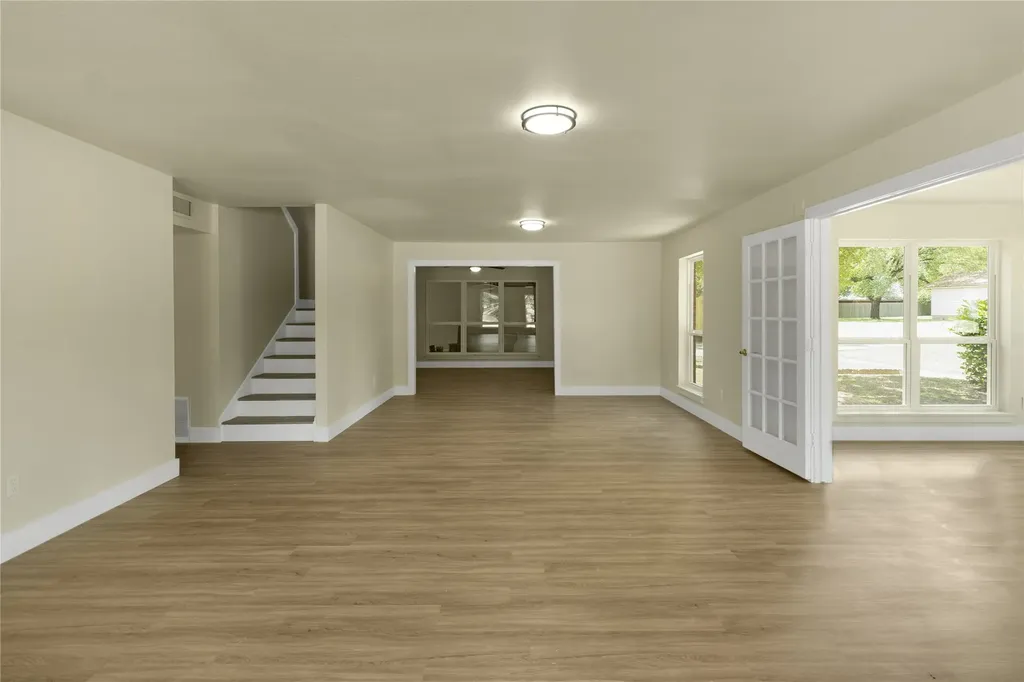 6112 W Poly Webb Road Arlington TX 76016